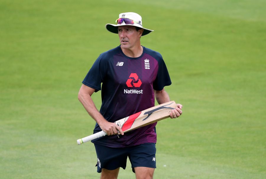 Cricket: England's Women's World Cup-winning coach Robinson steps down